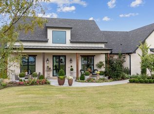 31001 E 68th St S, Broken Arrow, OK 74014