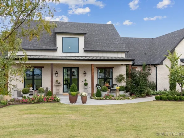 31001 E 68th St S, Broken Arrow, OK 74014
