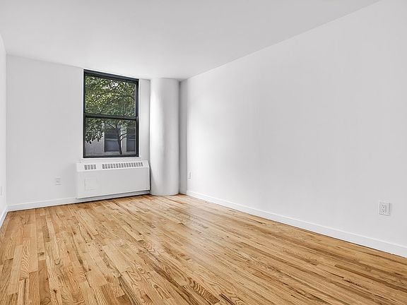 5th image of 204 Huntington St APT 1O