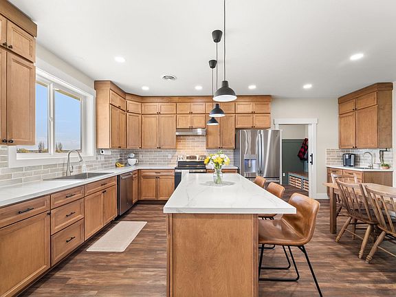 4th image of 42132 Zeimantz Rd E