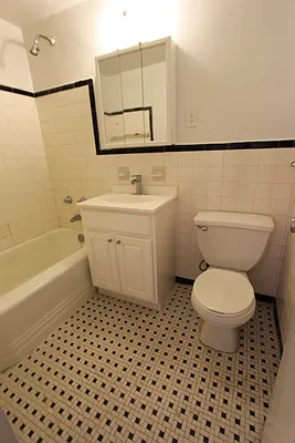 Rented by Hatuka Properties | media 27