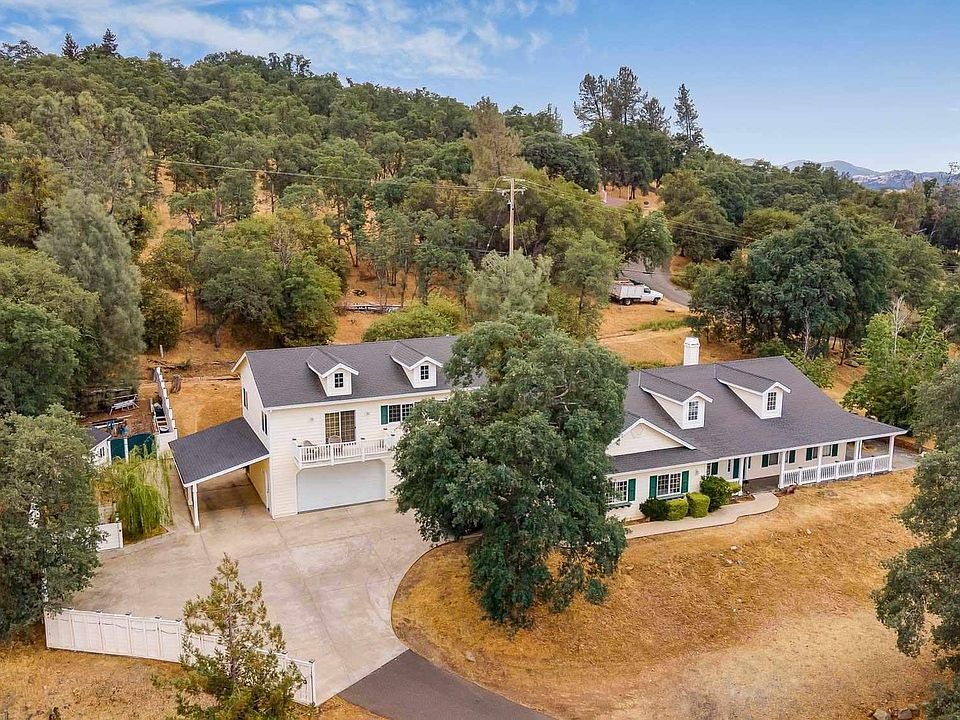 1st image of 19059 Berg Ct