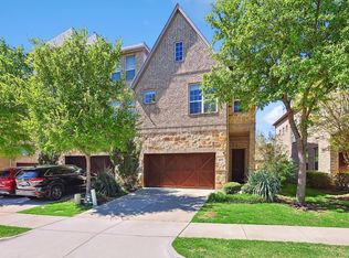 6475 Riviera Dr, Irving, TX 75039