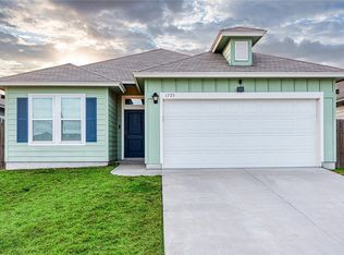1725 Flagship Dr, Corpus Christi, TX 78410