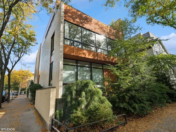 839 N Hermitage Ave APT 201, Chicago, IL 60622