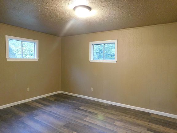 5th image of 515 Franklin St APT 2