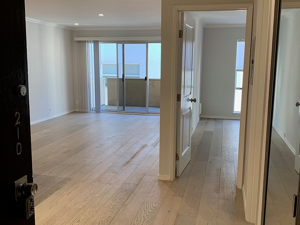 1st image of 315 Wayne Pl APT 210