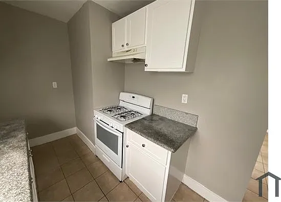 1445 Warren Ave #D — Photo 6