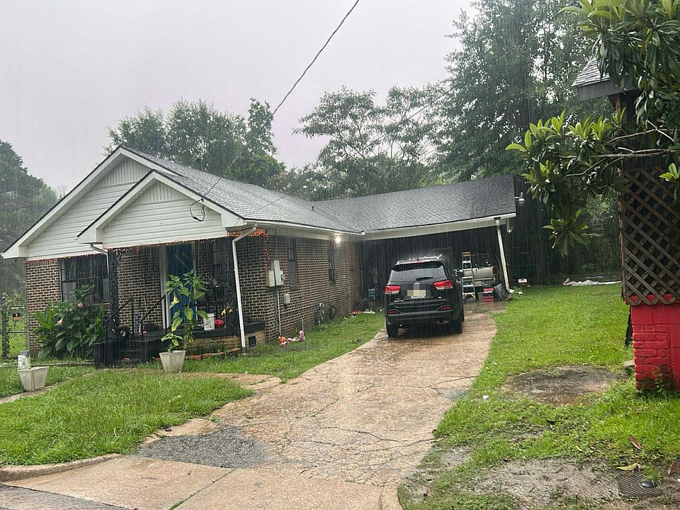 2nd image of 602 Forest Ave