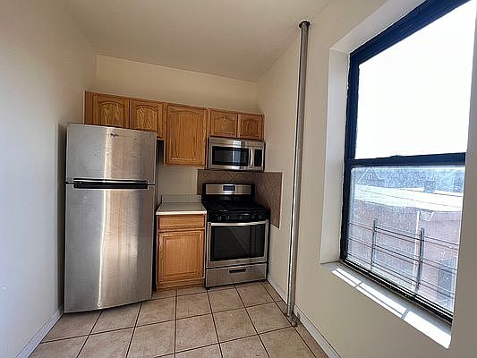 4th image of 3248 30th St APT C5