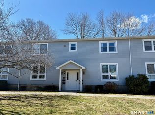 146 Carriage Path S #146, Milford, CT 06460