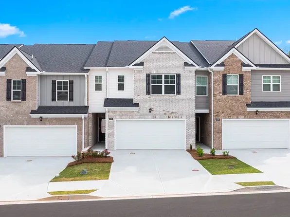 305 Silver Moon Dr, Loganville, GA 30052