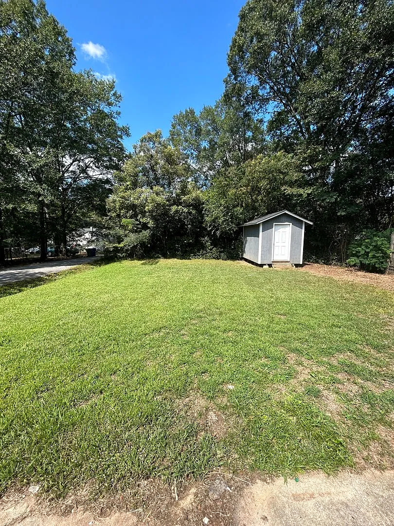 101 Dixie Ave — Photo 3
