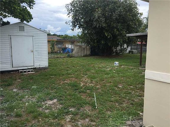 4th image of 20430 NW 45th Ave