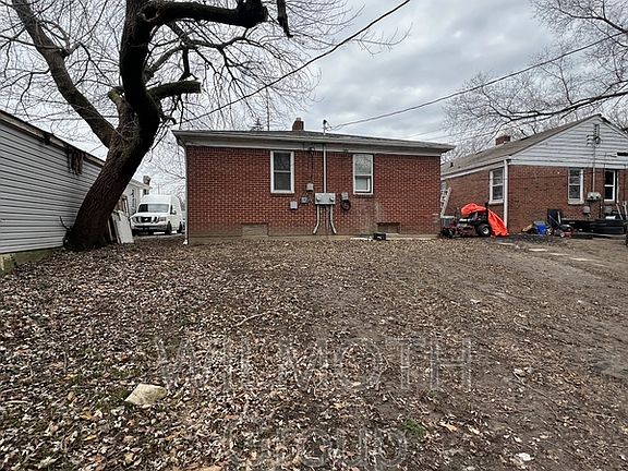 2nd image of 1109 Medford Ave