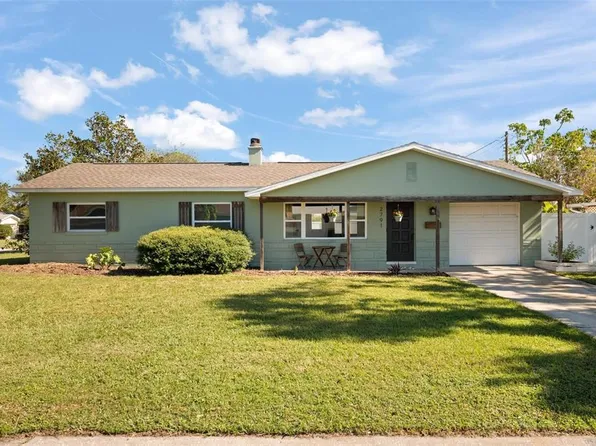 2791 63rd St N, Saint Petersburg, FL 33710