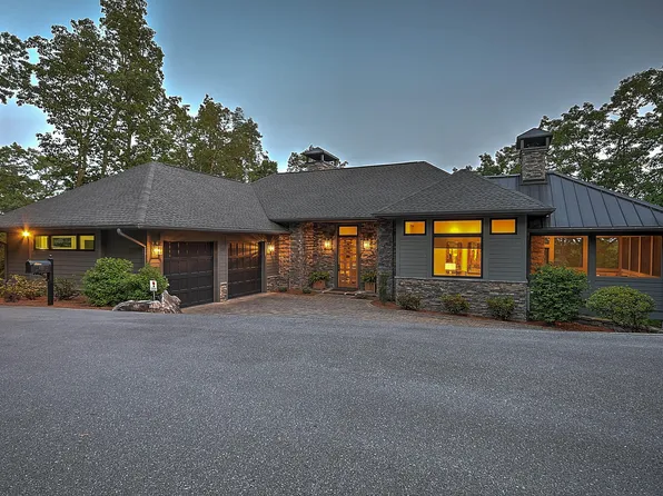 220 Kelly Ridge Rd, Bristol, TN 37620