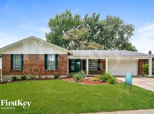 14659 Baratton Dr, Florissant, MO 63034