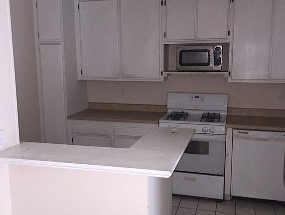 5th image of 24491 Valle Del Oro Unit 103