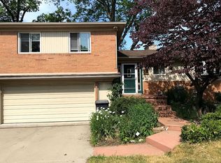1059 Inca Trl, Lake Orion, MI 48362