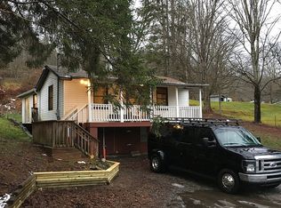 604 Crag Rd, Rainelle, WV 25962