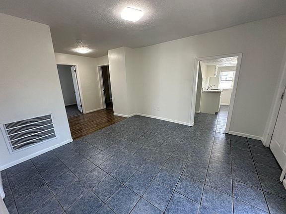 3rd image of 434 Crawford St SE APT 2