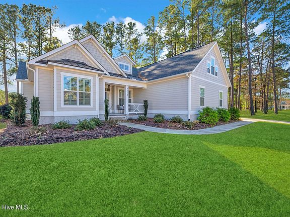 2nd image of 9614 Hidden Plum Road NE