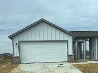 2775 Kyle Dr, Crandall, TX 75114
