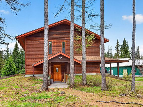 3rd image of 3820 Foothill Rd