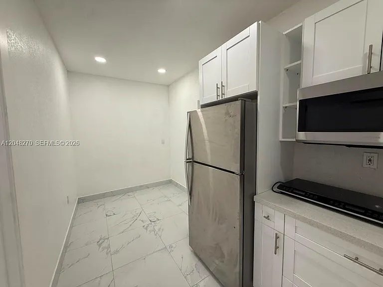 14305 SW 182nd Ter — Photo 31