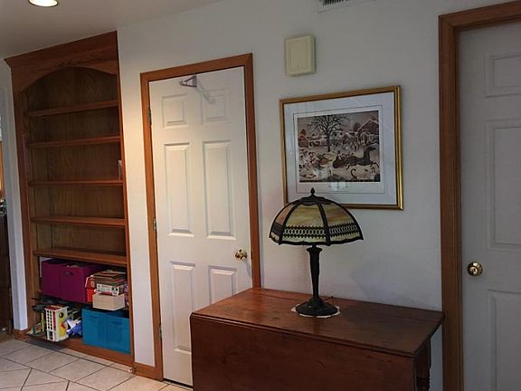 Foyer with closet