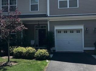 25 High Ridge Ln, Middletown, NY 10940