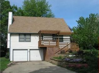 11518 N Walnut St, Kansas City, MO 64155