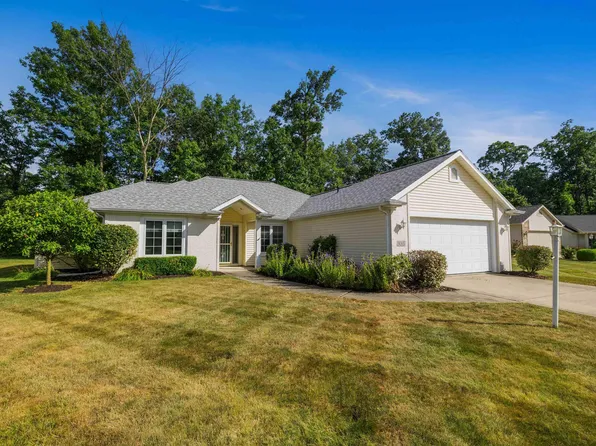 3015 Hedgerow Pass, Fort Wayne, IN 46804