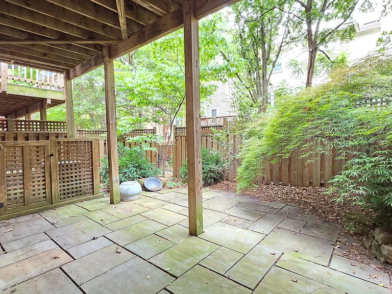 3547 Goddard Way — Photo 37