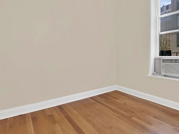 5th image of 1158 2nd Ave #2EE