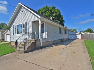 645 Cornell St, Ottawa, IL 61350