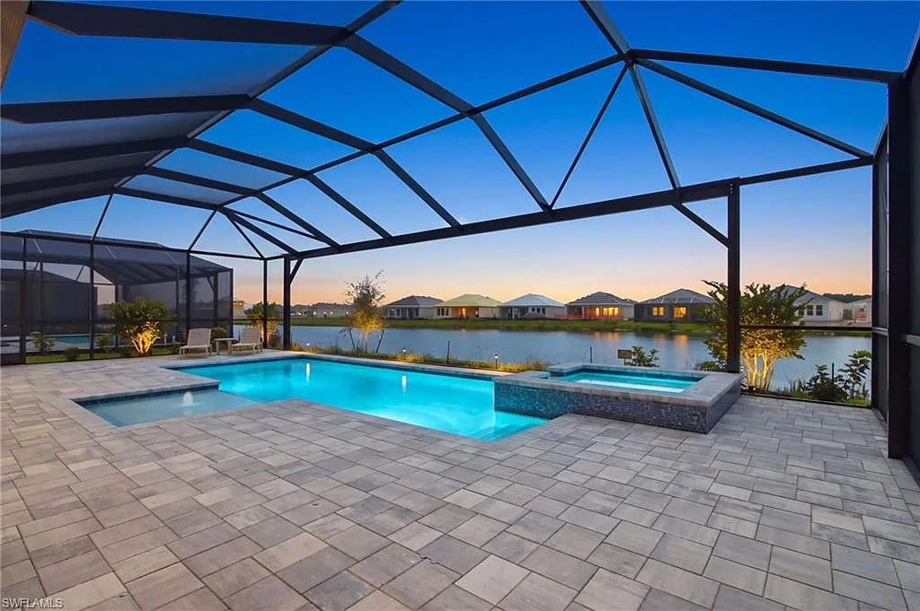 3 bed, 3.5 bath, 2833 sqft, $17,000 — Photo 1