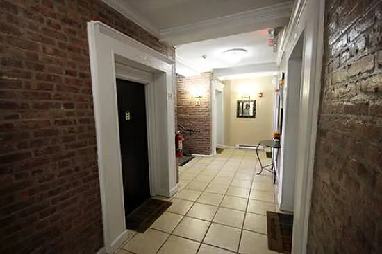 2 bed, $2,100 — Photo 1