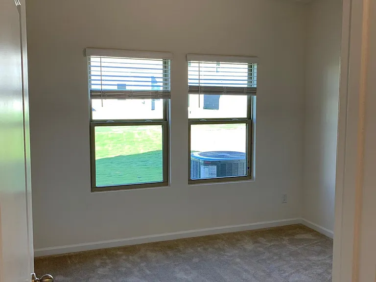 1608 Stone Rd — Photo 13