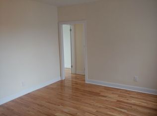 3225 93rd St APT B21, East Elmhurst, NY 11369