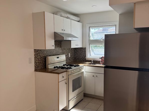 66 Whitman Ave #1F