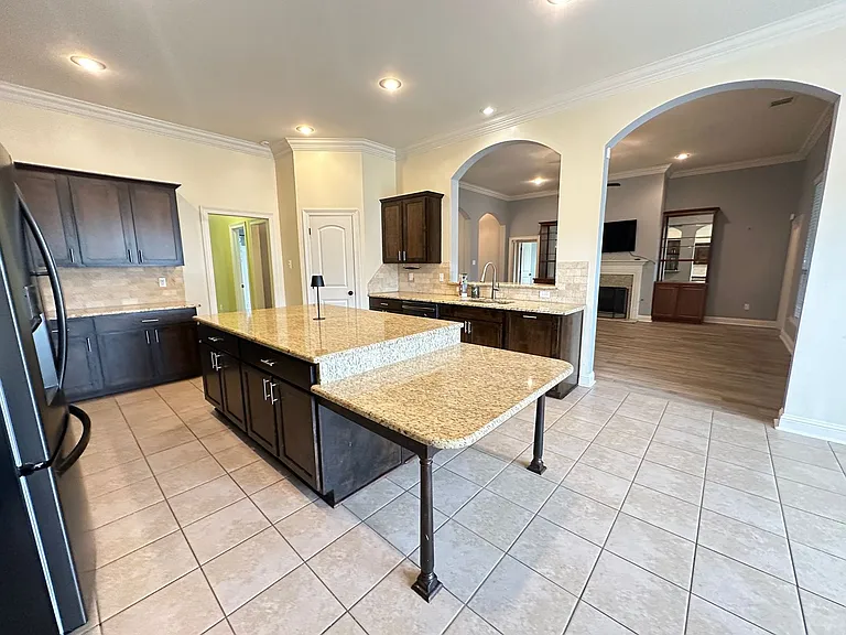 240 Danielle Dr — Photo 11
