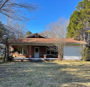 1731 N Feemster Lake Rd, Tupelo, MS, 38804