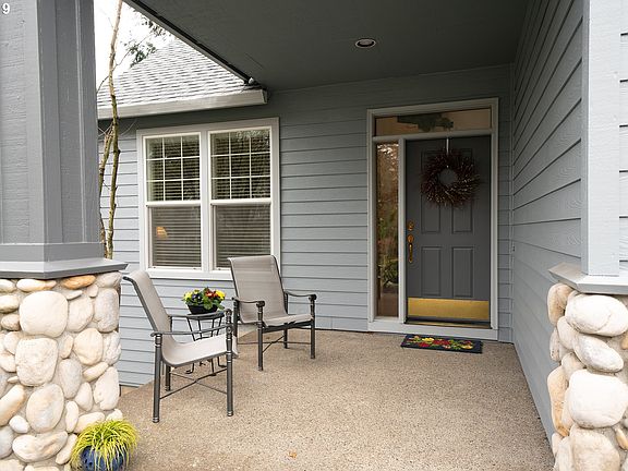 2nd image of 13680 SW Ascension Dr