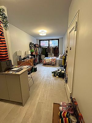 1st image of 1411 York Ave #1D