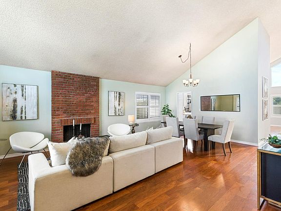5th image of 607 Bainbridge St