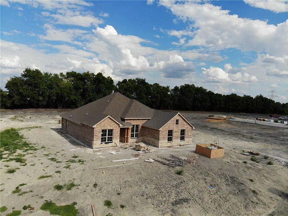 2nd image of 2949 Kate Dr