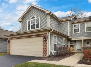 885 Dandridge Ct, Elgin, IL 60120