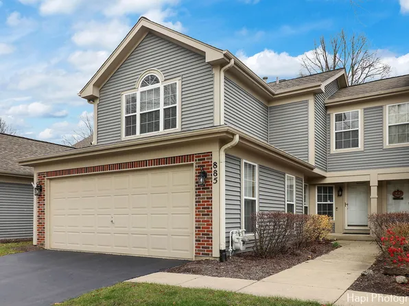 885 Dandridge Ct, Elgin, IL 60120